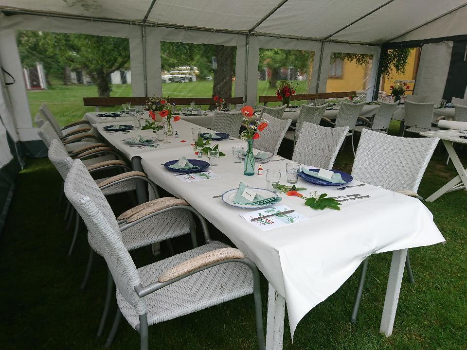 Stf Glasbruket Hostel & Apartments Borensberg Esterno foto